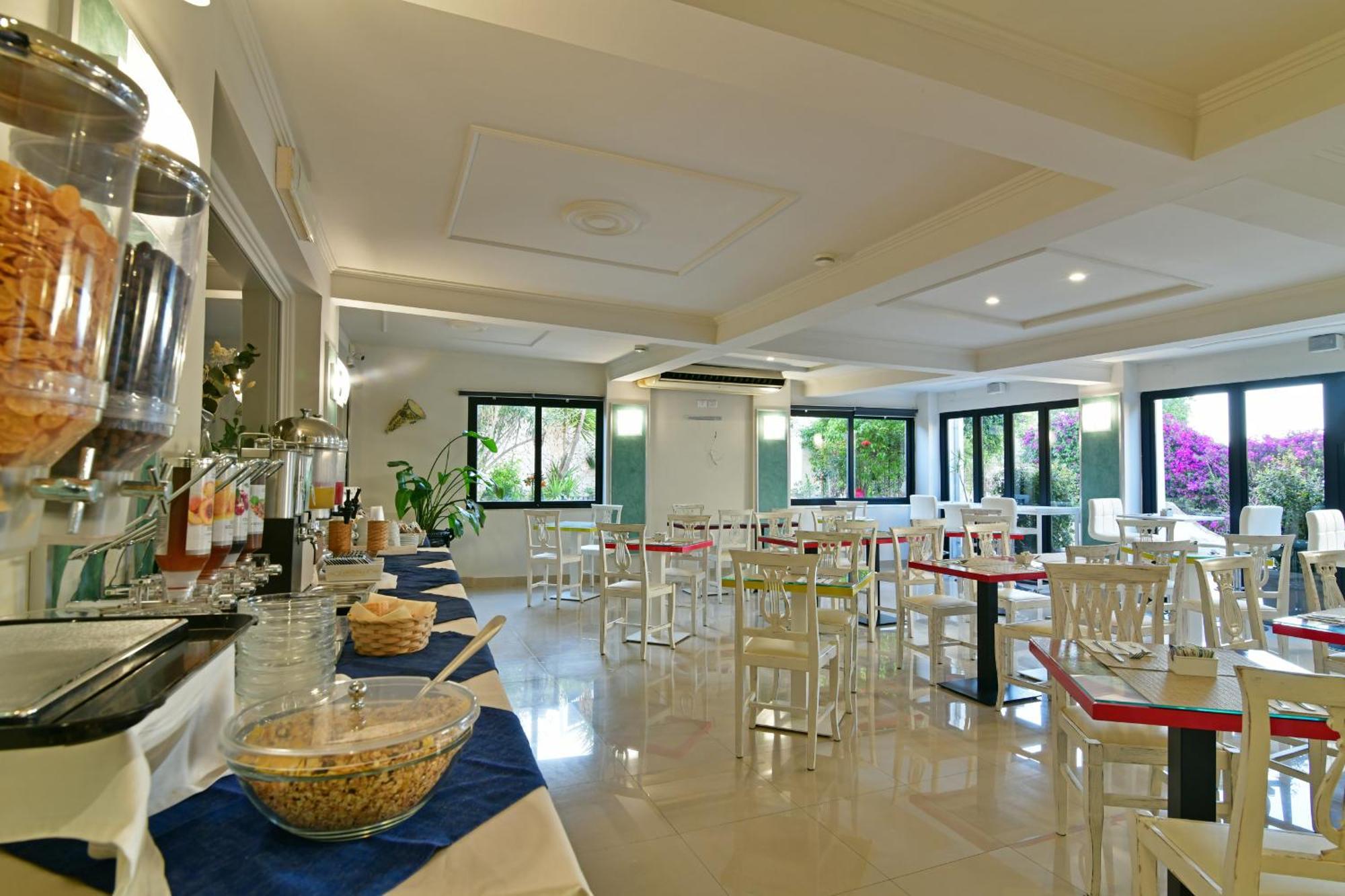 Hotel & Apartments Villa Linda Джардіні-Наксос Екстер'єр фото